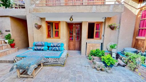 عکس هتل سنتی بازار اصفهان