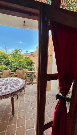 عکس هتل سنتی بازار اصفهان