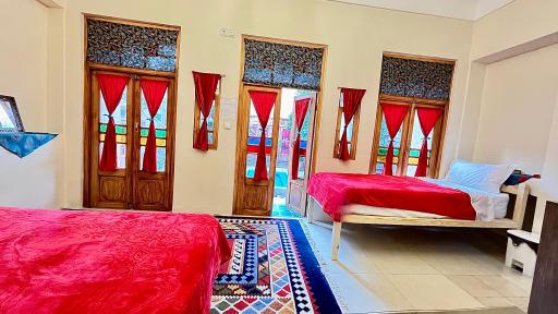 عکس هتل سنتی بازار اصفهان