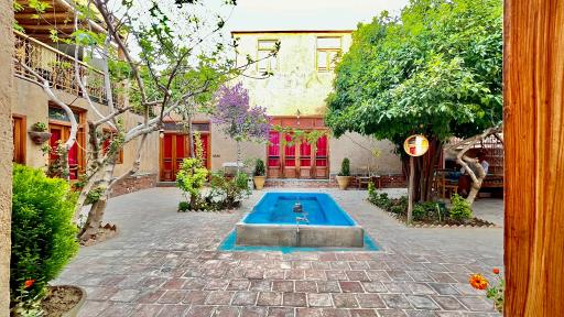 عکس هتل سنتی بازار اصفهان