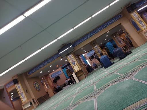 عکس مسجد دانشگاه امیرکبیر
