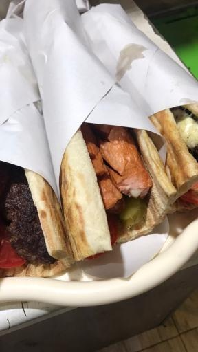 عکس پیتزا ساندویچی مهدی