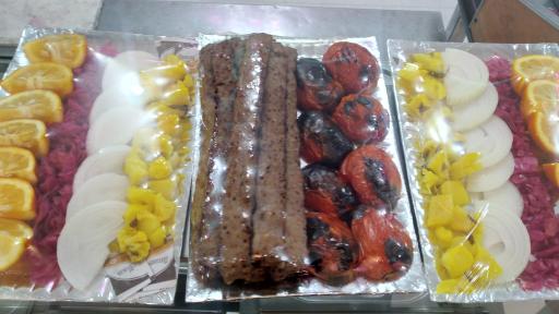 عکس رستوران حاج احمد