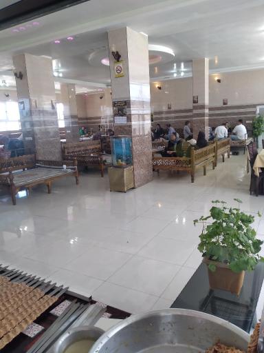 عکس رستوران حاج احمد