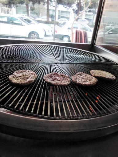 عکس برگر سوخاری طهران