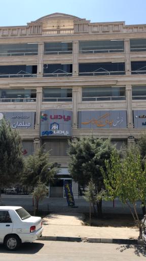 عکس باشگاه بدنسازی لایف پلاس 