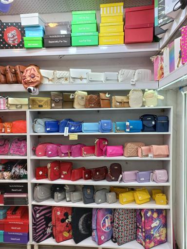 گالری ماه من