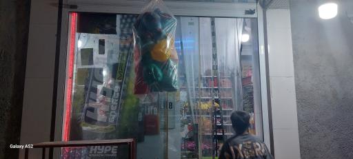 عکس خوار بار ساحل 