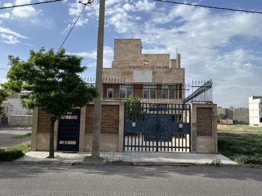 عکس اداره بیمه سلامت سراب