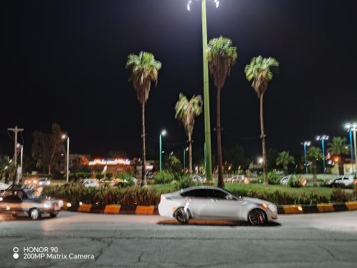 عکس میدان سینما نفت