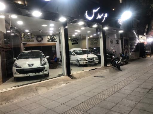 عکس نمایشگاه مرسدس 