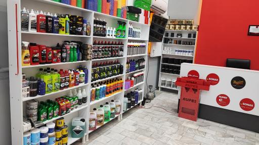 عکس دیتیلینگ گل(مرکزتخصصی ریکاوری و سرامیک رنگ خودرو)