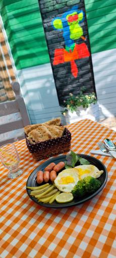 عکس کافه رارو