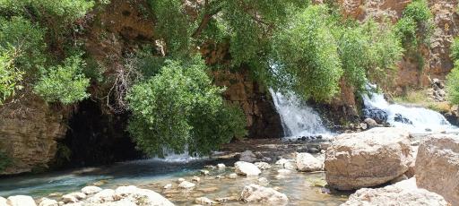 عکس چشمه باغ رستم