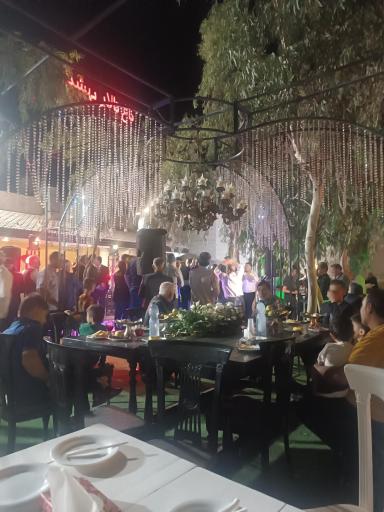 عکس باغ تالار بهشت