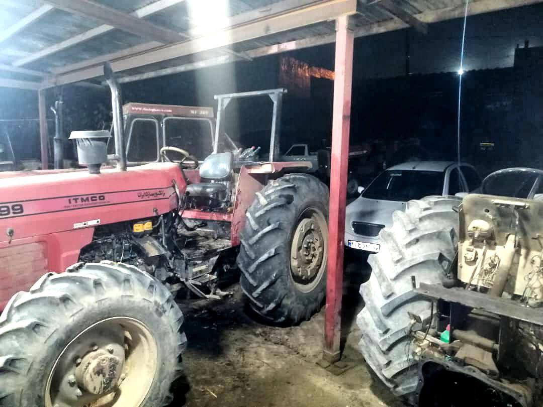 عکس تعمیرگاه تراکتور سازی دقیق (برومندی)