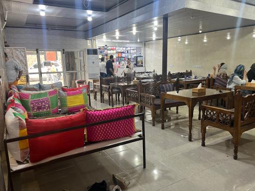 عکس رستوران خانگی حجله