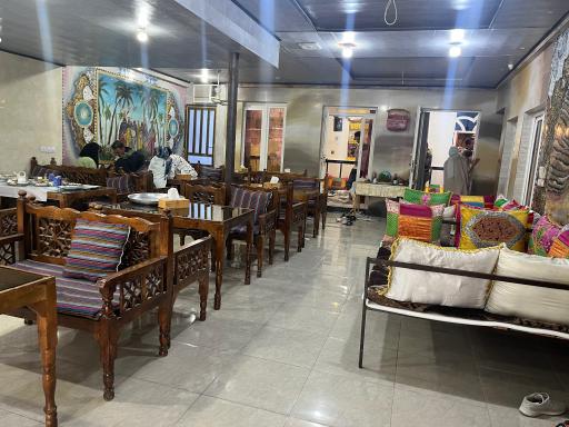 عکس رستوران خانگی حجله