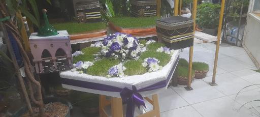 عکس گل فروشی شادی