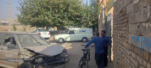 عکس تعمیر گاه ایرج