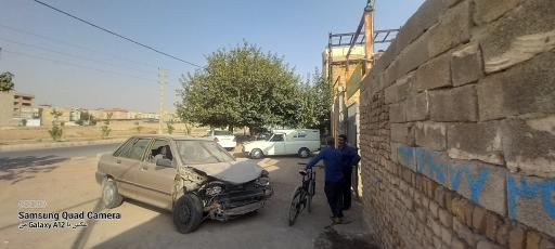 عکس تعمیر گاه ایرج