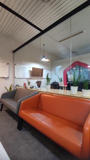 عکس شرکت تبلیغاتی با سلام