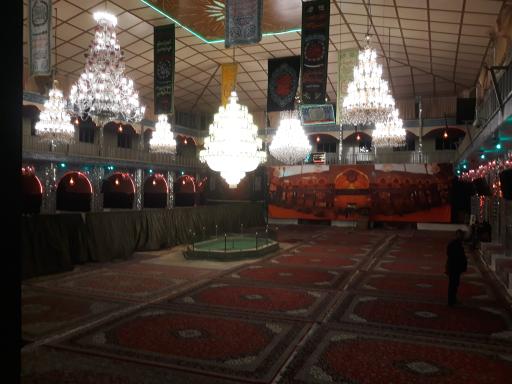 عکس حسینیه نور دار قاضی