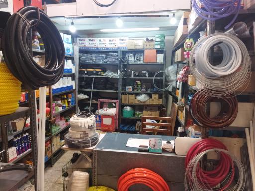 عکس فروشگاه ابزار و یراق عظیم زاده (شعبه 1)