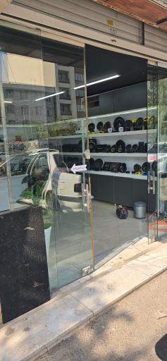 عکس فروشگاه صوتی خودروی عیدی