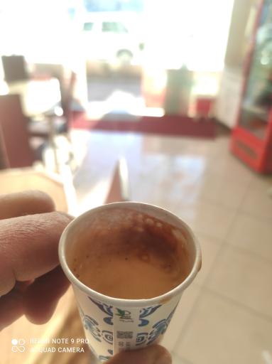 عکس ساندویچ و قهوه جام جم