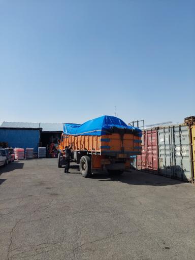 عکس انبار فراز کالا