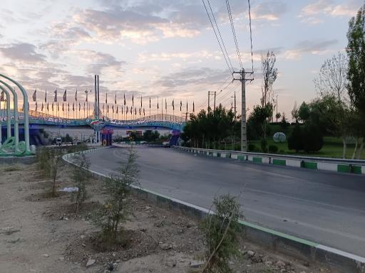 عکس بومهن