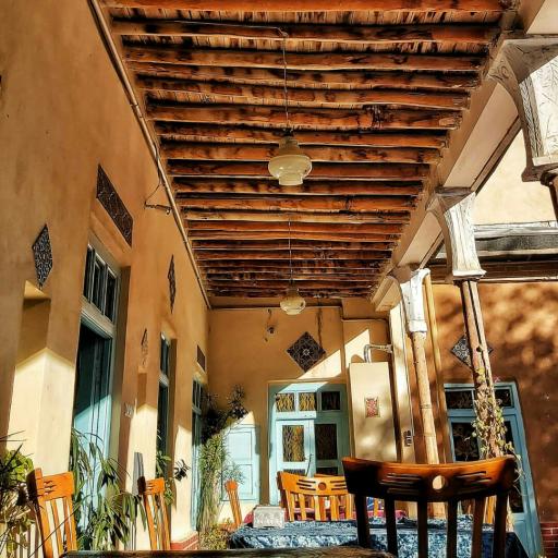 عکس هتل عمارت بوم گردی آنام