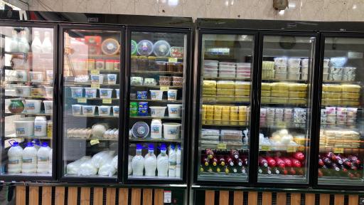 عکس لبنیات بستنی بابا تقی