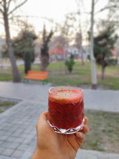 عکس کافه صبحانه رترو