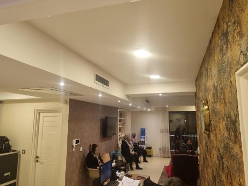 عکس مرکز زیبایی خانم دکتر برزگر جلالی