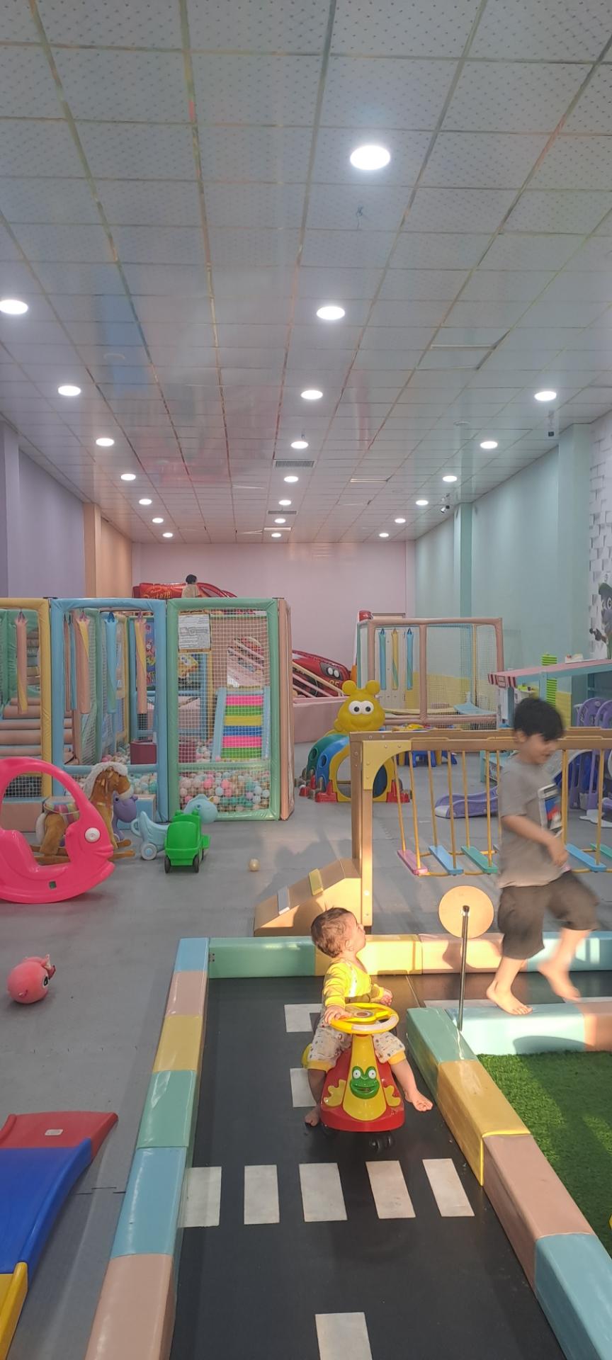 عکس خانه کودک رویال