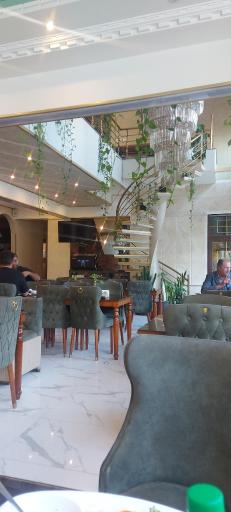 عکس رستوران و فست فود نور