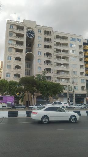 عکس ساختمان برج ساعت