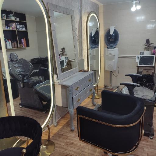 عکس آرایشگاه زنانه هیوا