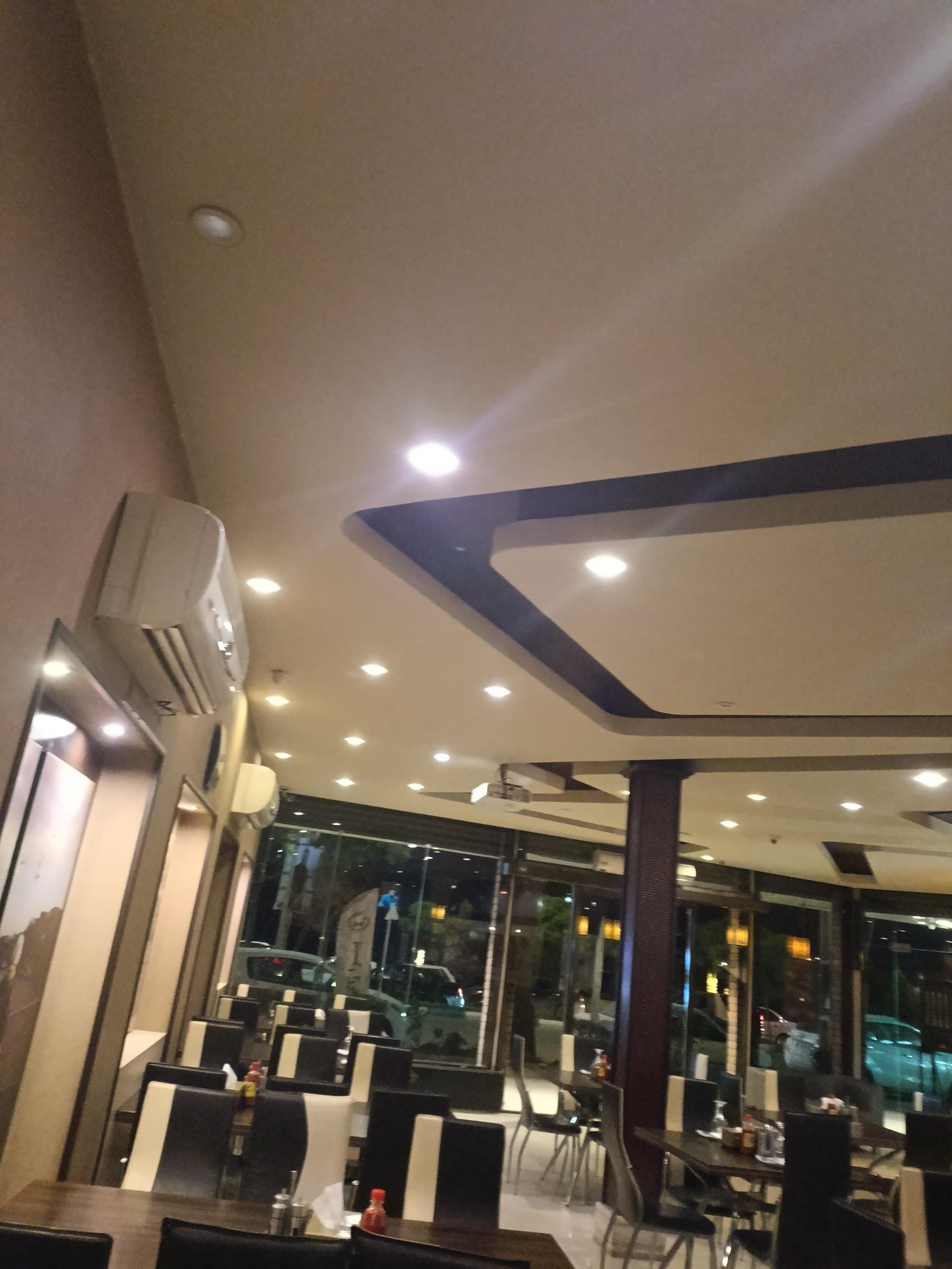 عکس کافه رستوران زاگرس