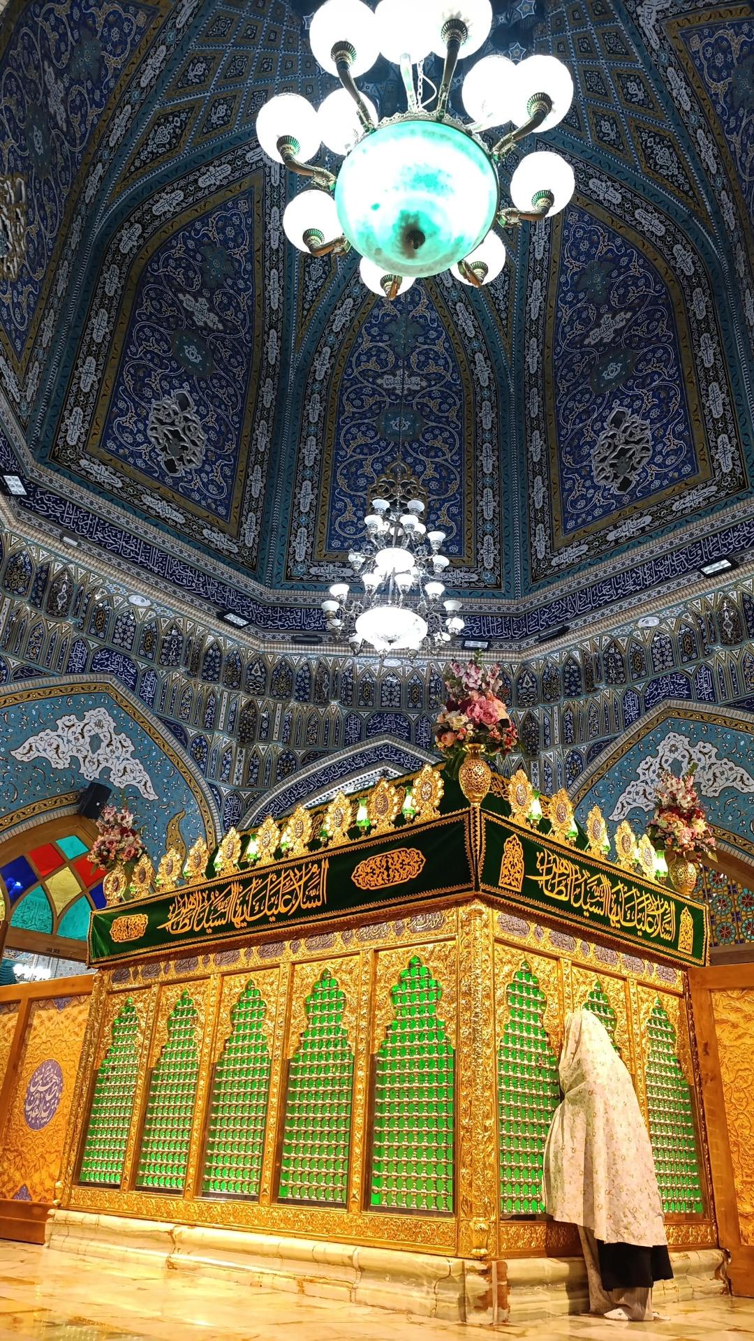 عکس امامزاده طاهر (ع)