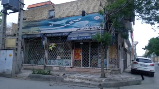 عکس سوپر مارکت اعلمی