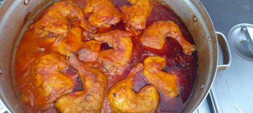 عکس غذای بیرون بر آنا