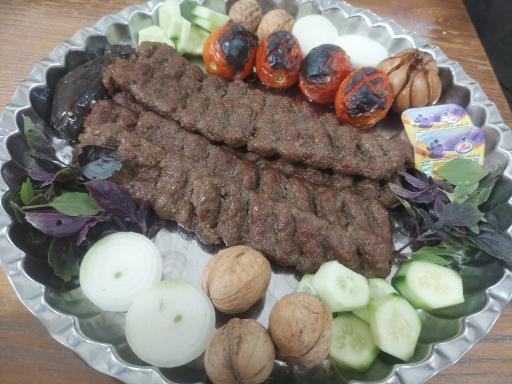 عکس باغ رستوران کوبار