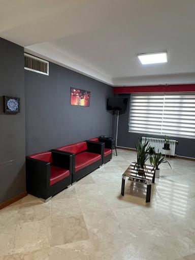 عکس مطب دکتر شیوا حاجی خانی