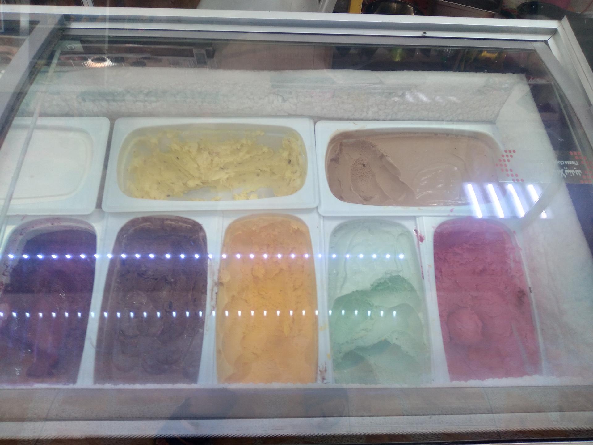 عکس بستنی آریا