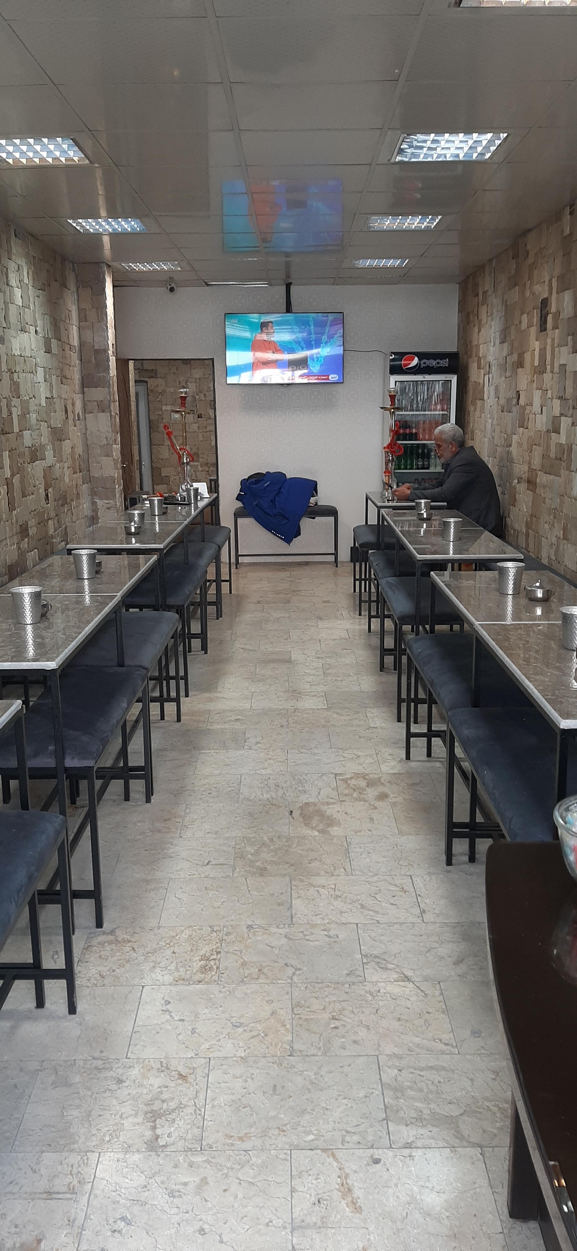 عکس چایخانه سنتی تختی