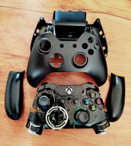 عکس تعمیرات پرینتر و کنسول بازی آرمان سرویس