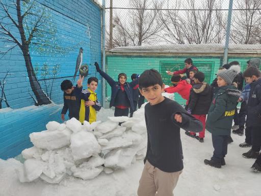 عکس دبستان شهید احمد لچینانی